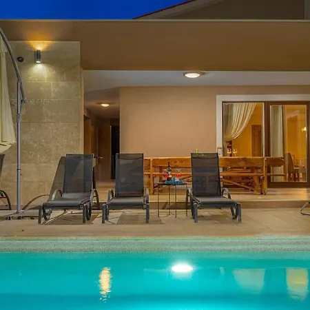 Rojnici 2 By Istrialux Villa *