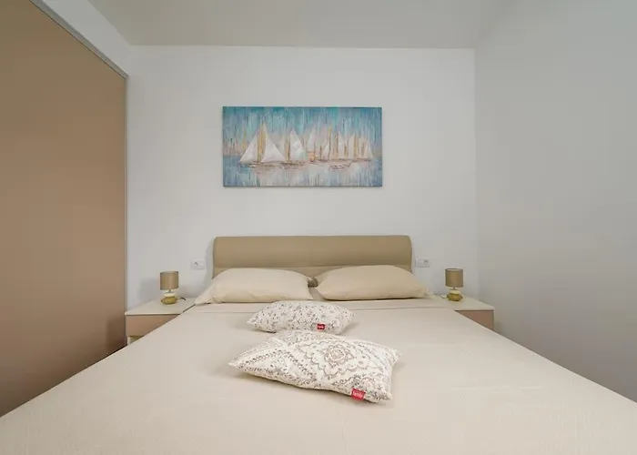 Rojnici 2 By Istrialux *