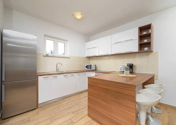 Rojnici 2 By Istrialux * Orihi