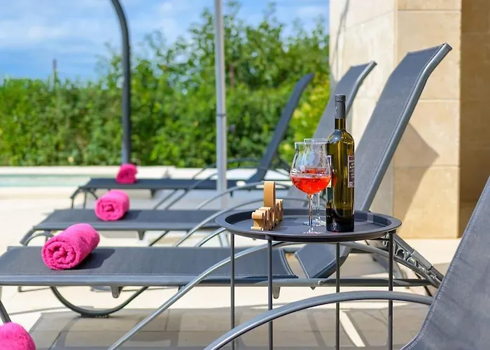 Rojnici 2 By Istrialux *